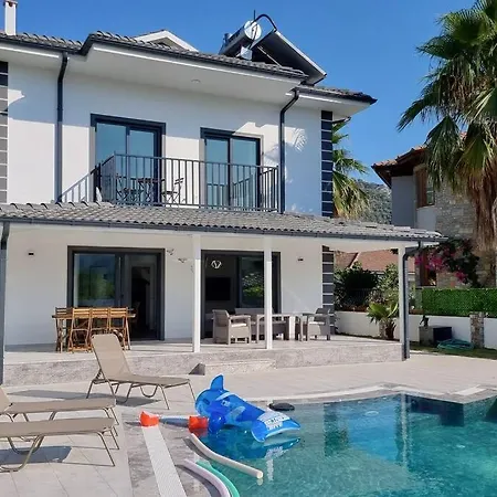 Lifeport Villa *