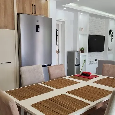 Villa Lifeport