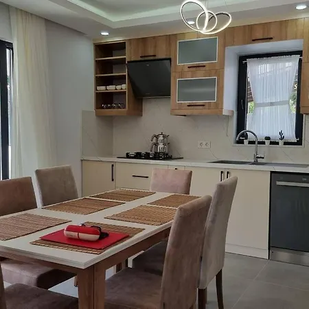 Villa Lifeport